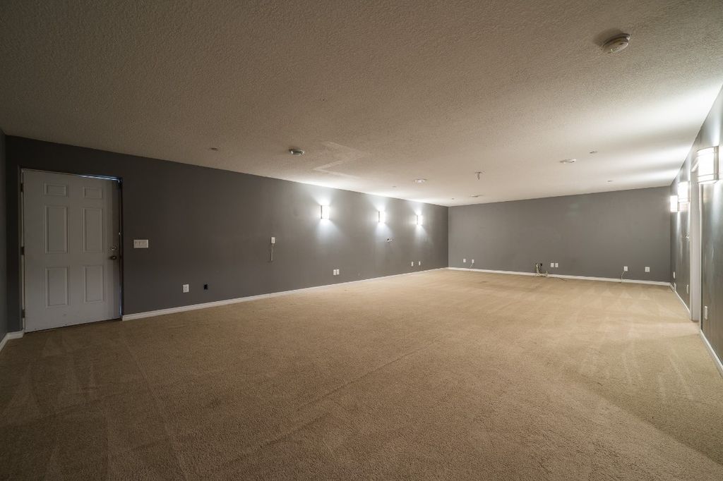 listing image 16514568212628449036