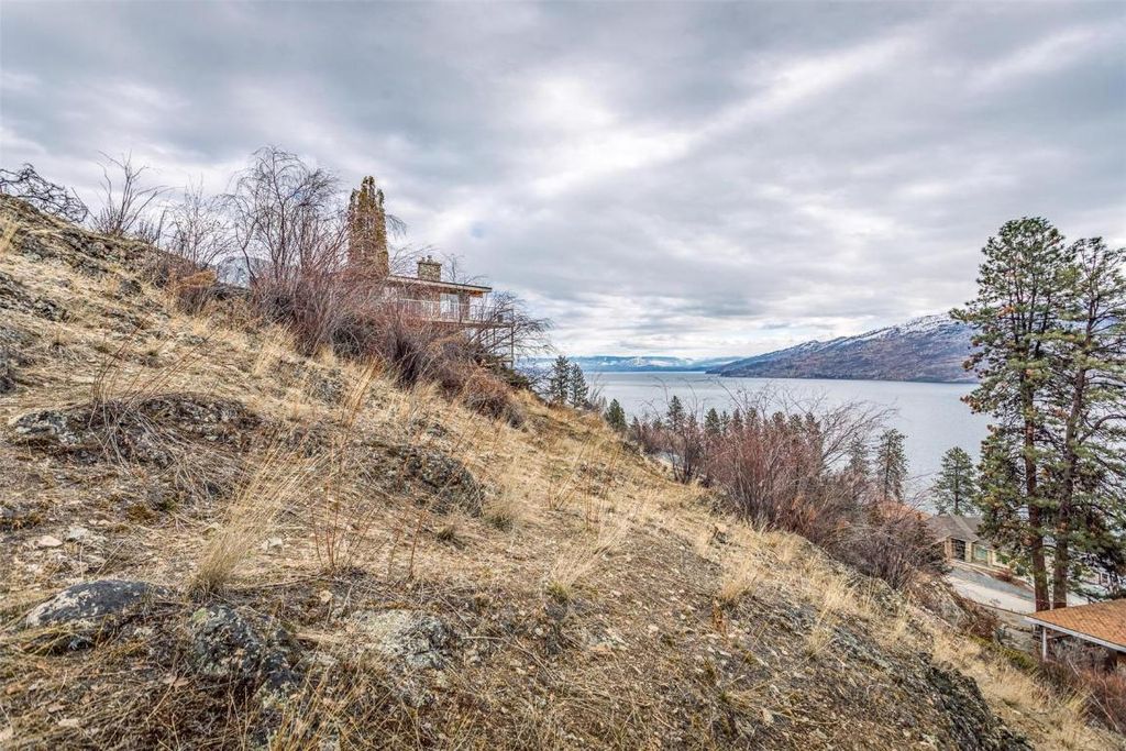 listing image 16517833552750950433