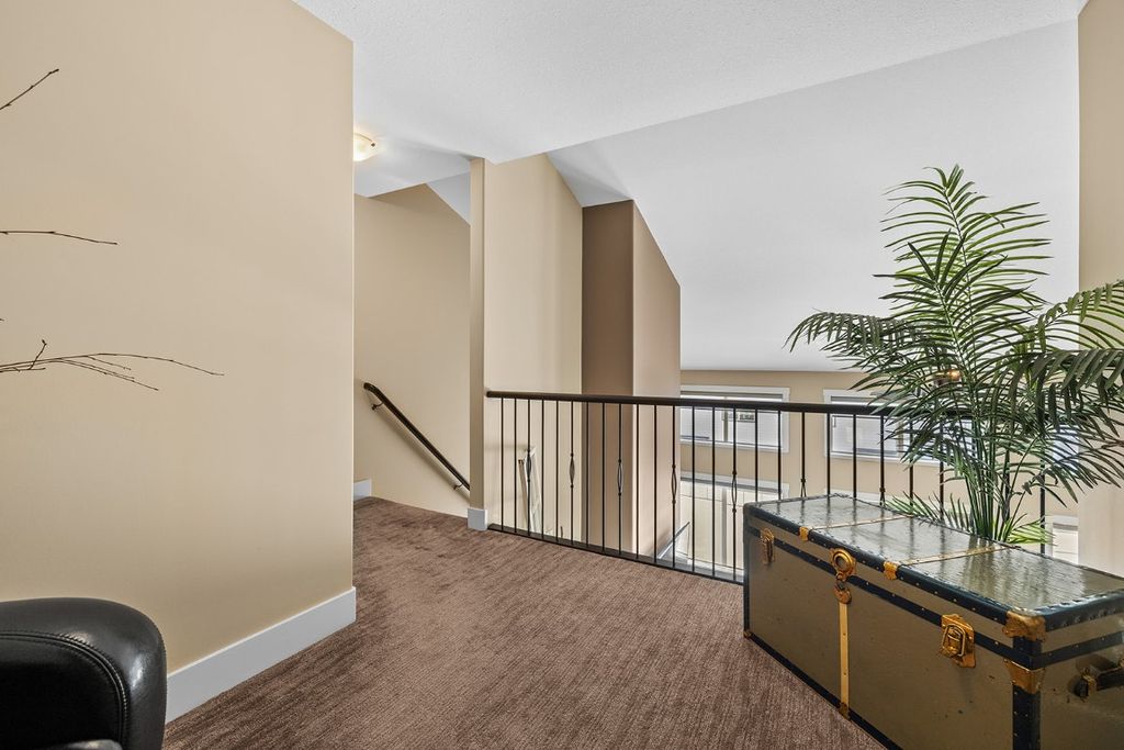 listing image 16517067146284582826
