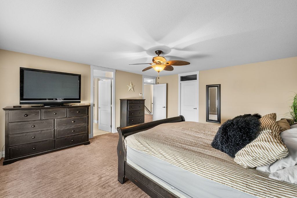 listing image 16513063852415260342