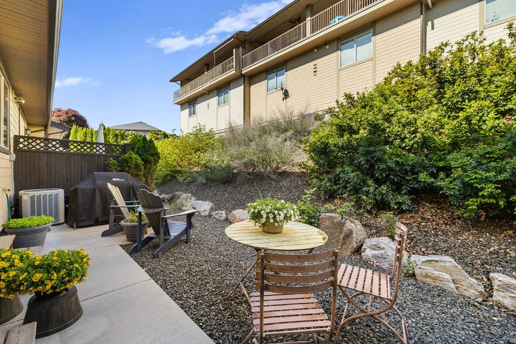 listing image 16510301038049162822
