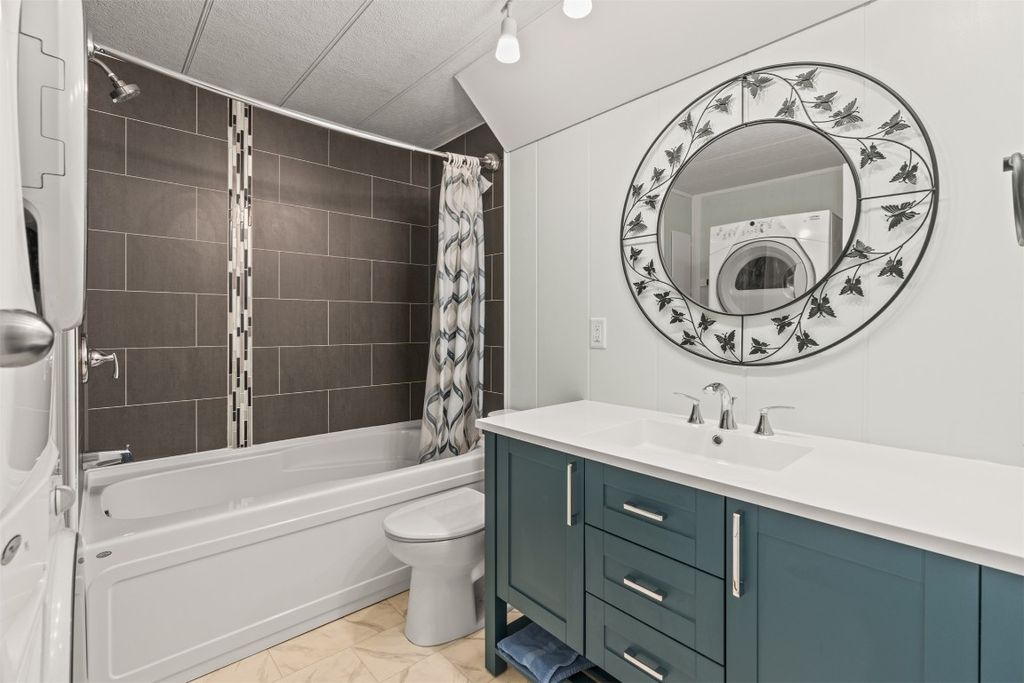 listing image 16510073795615215858