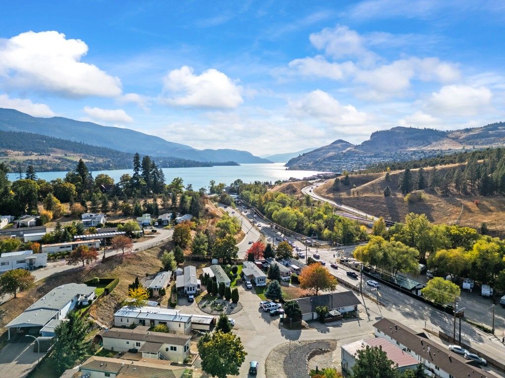 listing image 16515399139866200408