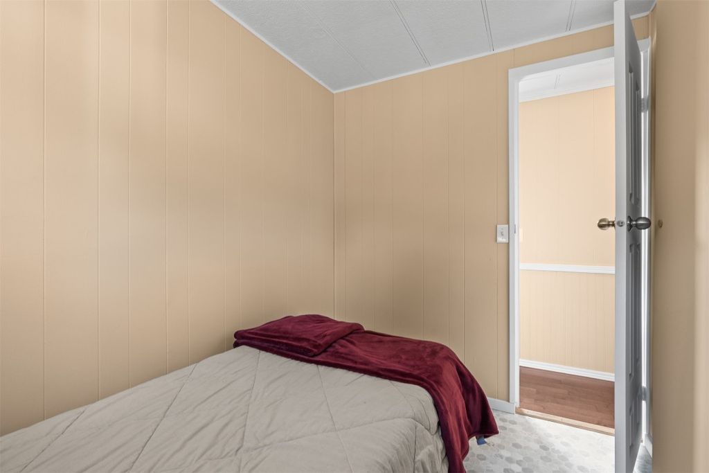 listing image 16510851493515585326