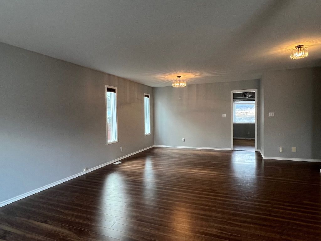 listing image 16510562763018274217