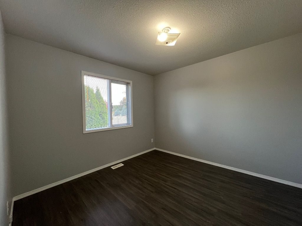 listing image 16514067223133415949