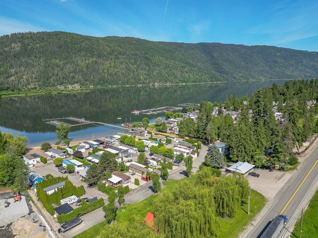 listing image 16518664723011745419