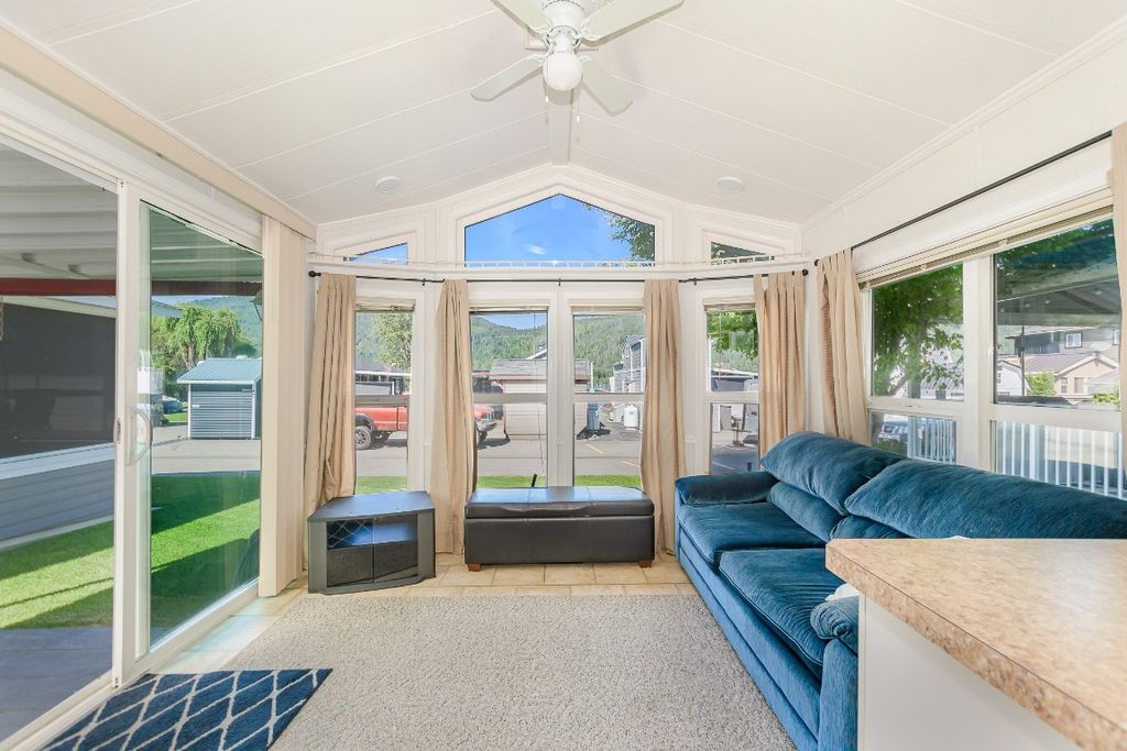 listing image 16515447332103536909