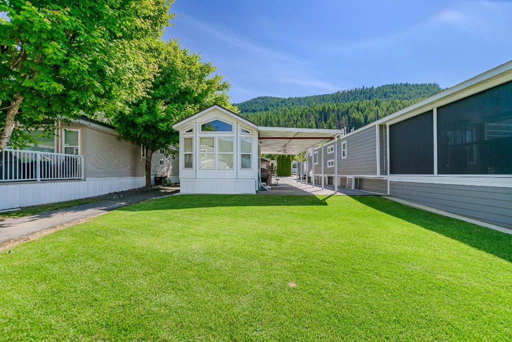 listing image 16519097548061419397