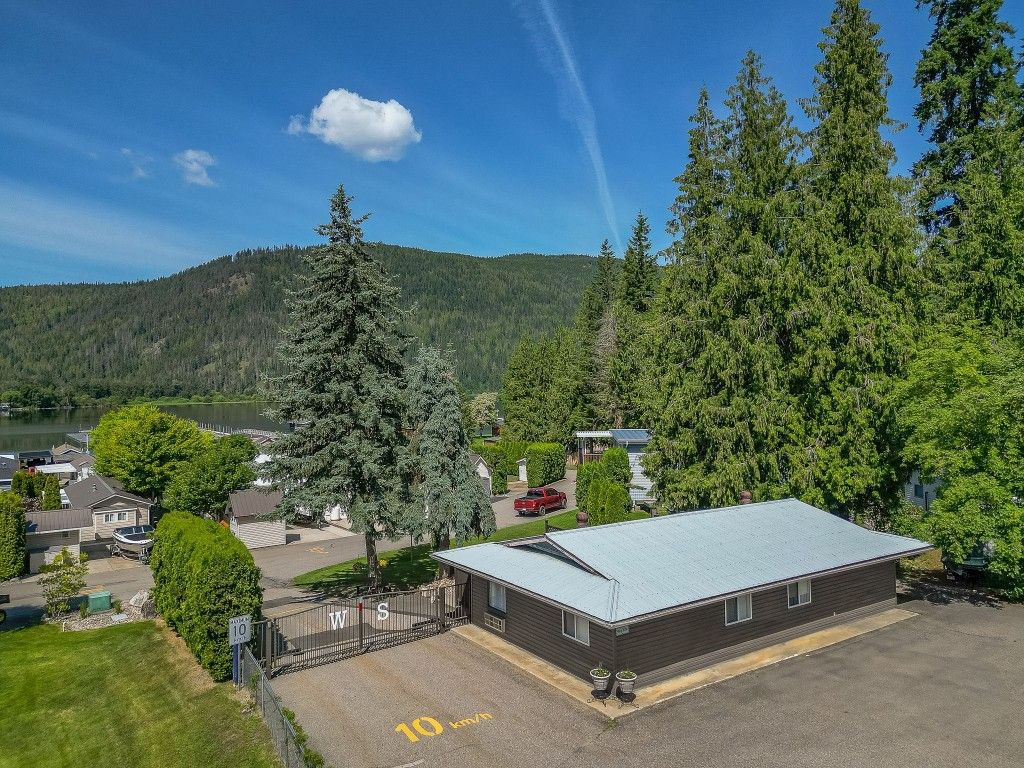 listing image 16514486425146100263
