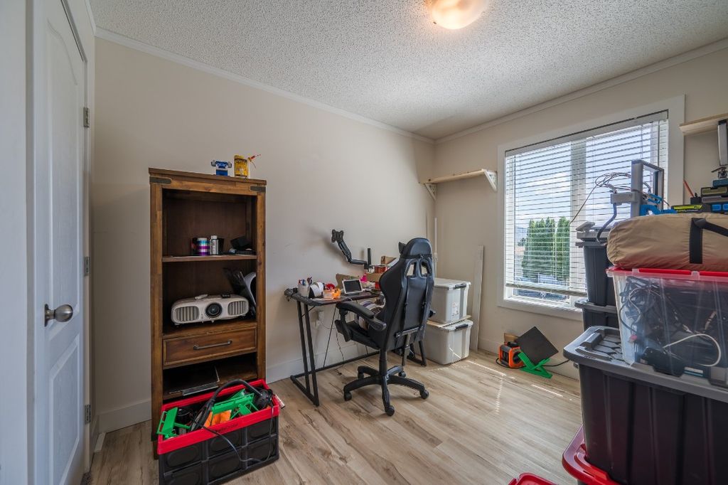 listing image 16515173048259584134