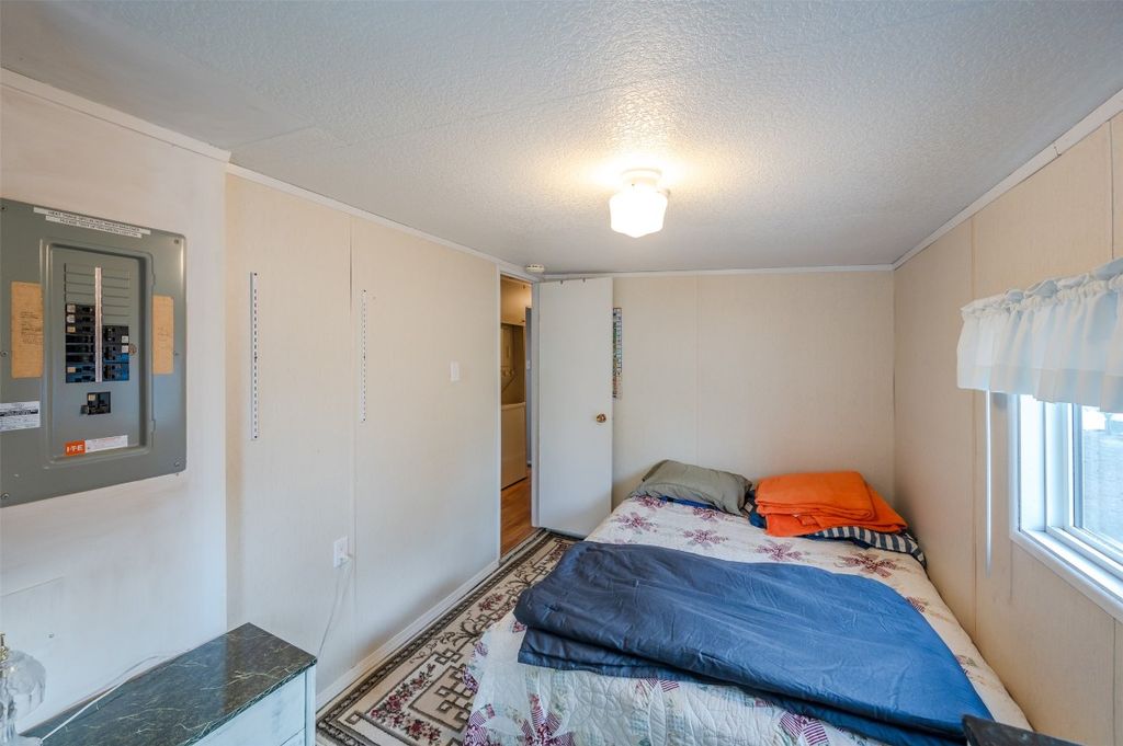 listing image 16516681479521739090