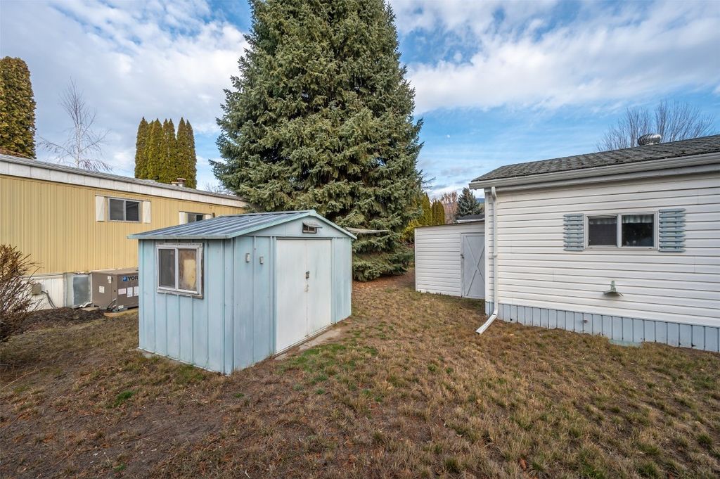 listing image 16513780101944520588