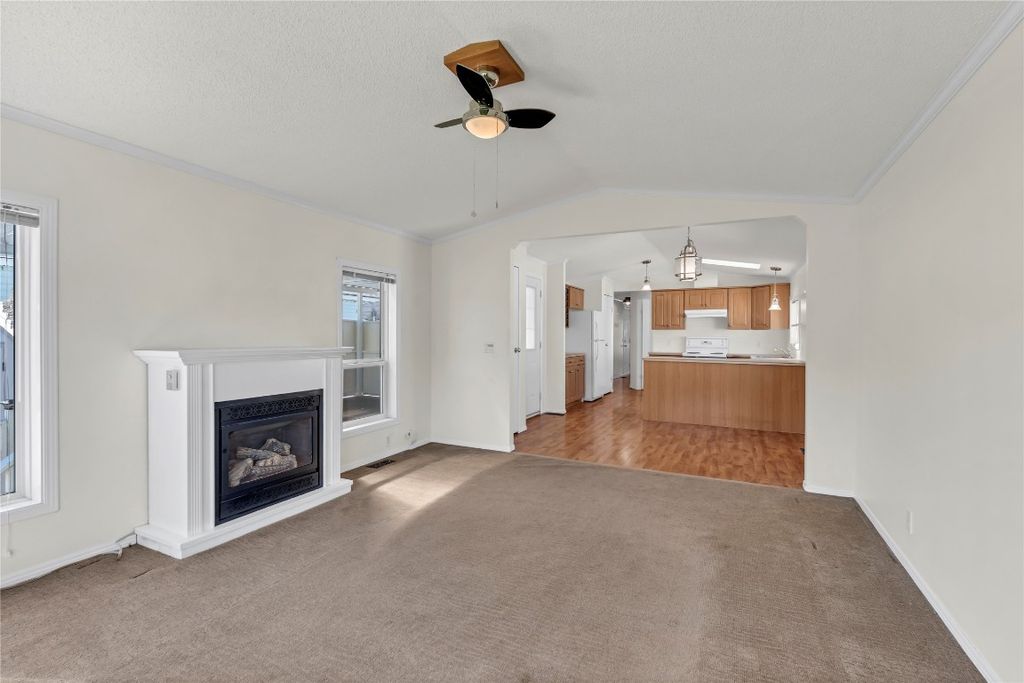 listing image 16518251636389407148