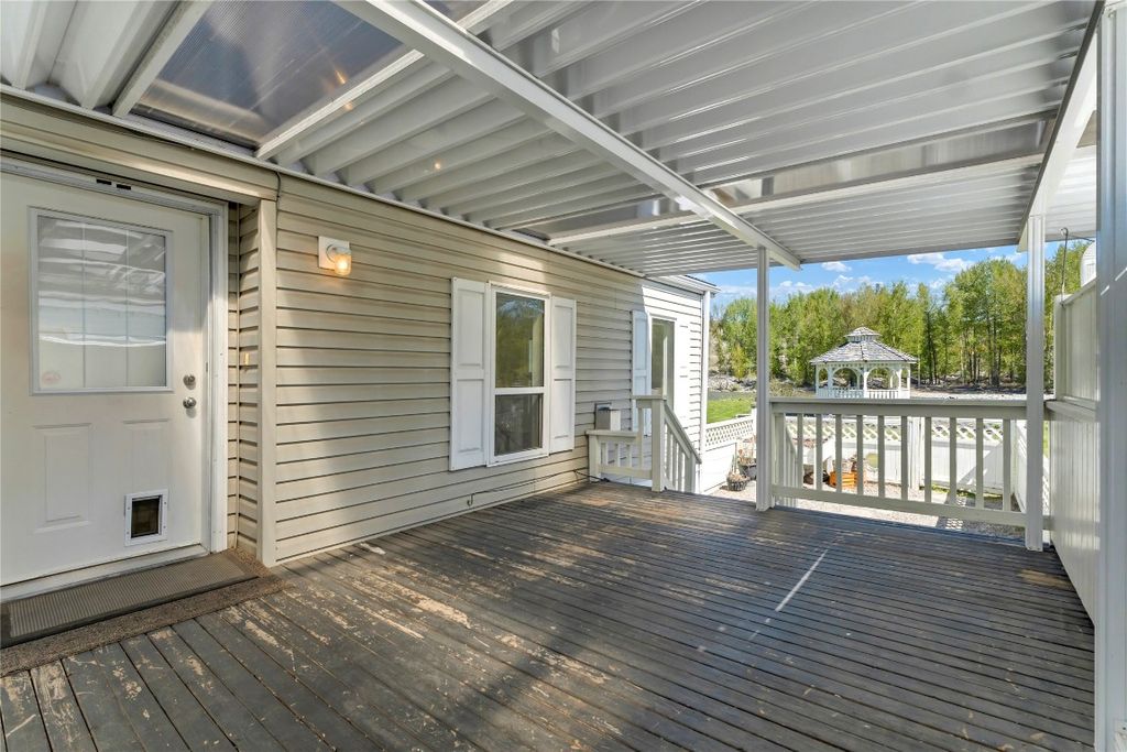 listing image 16512673549187930802