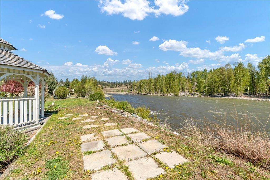 listing image 16517033446866566990