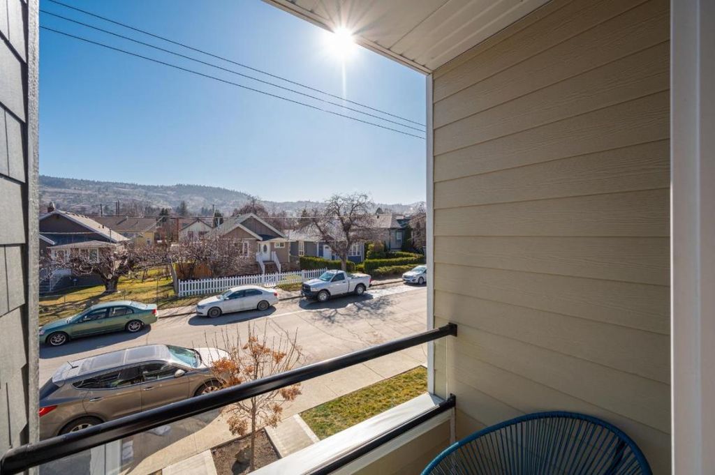 listing image 16514259546348292619