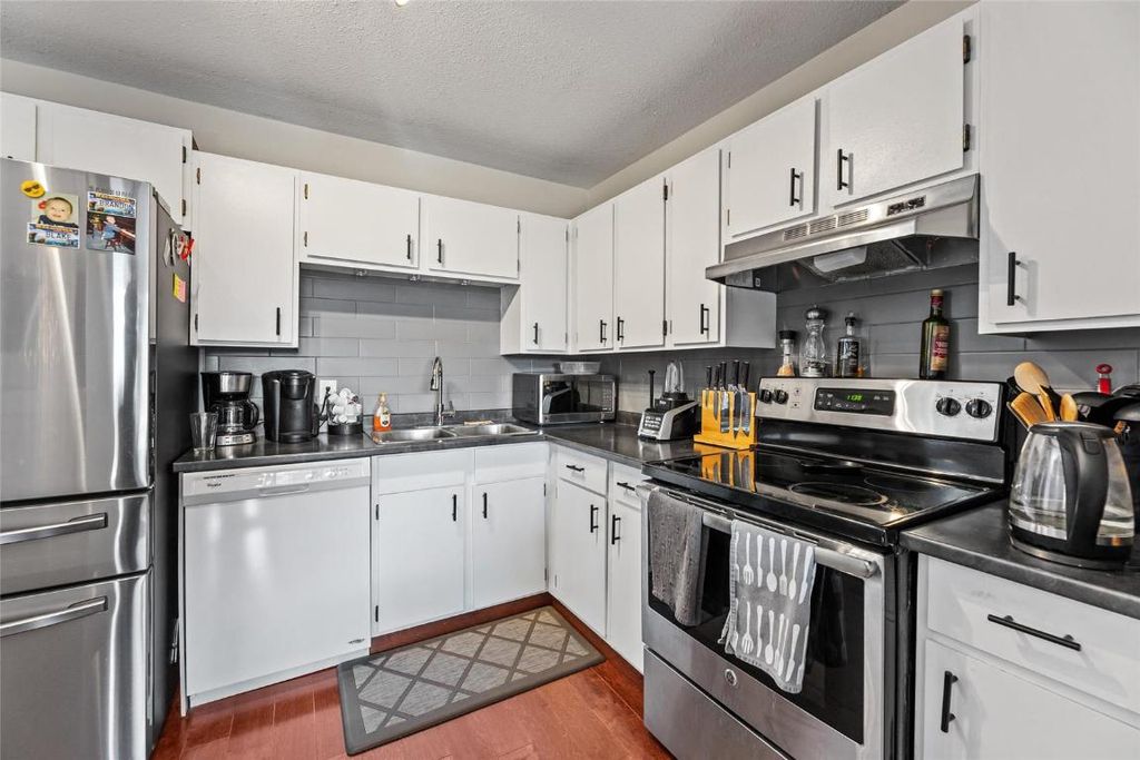 listing image 16515501990025110014