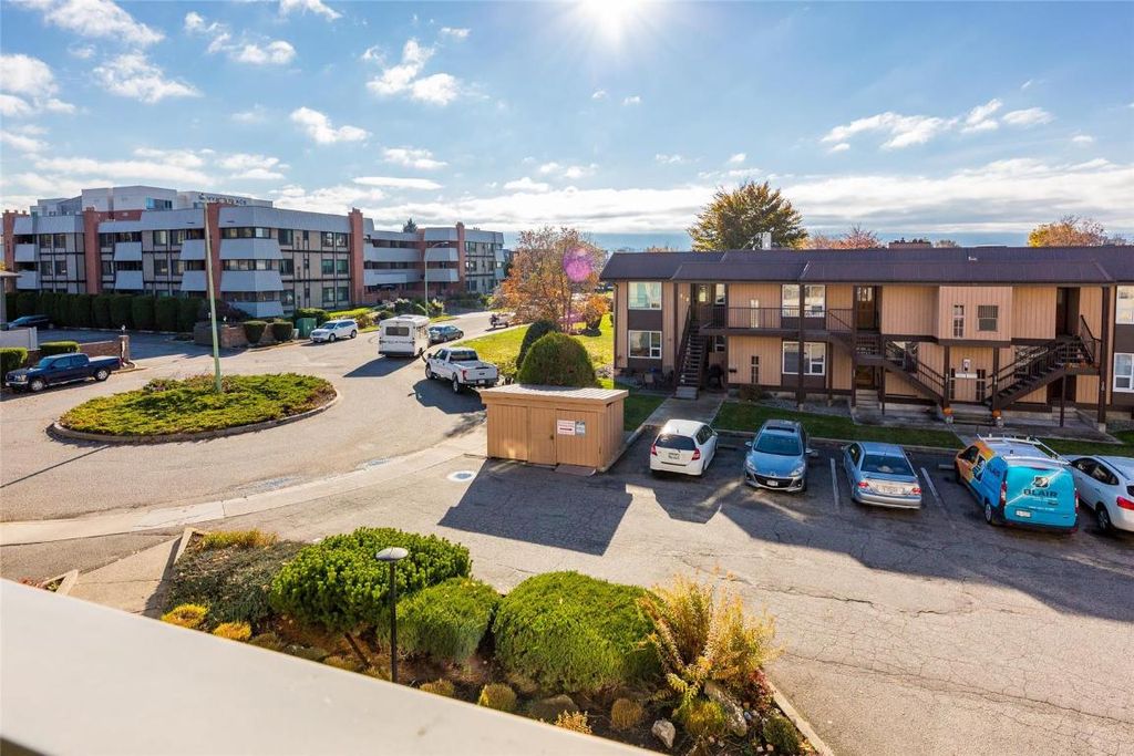 listing image 16510901869257956222