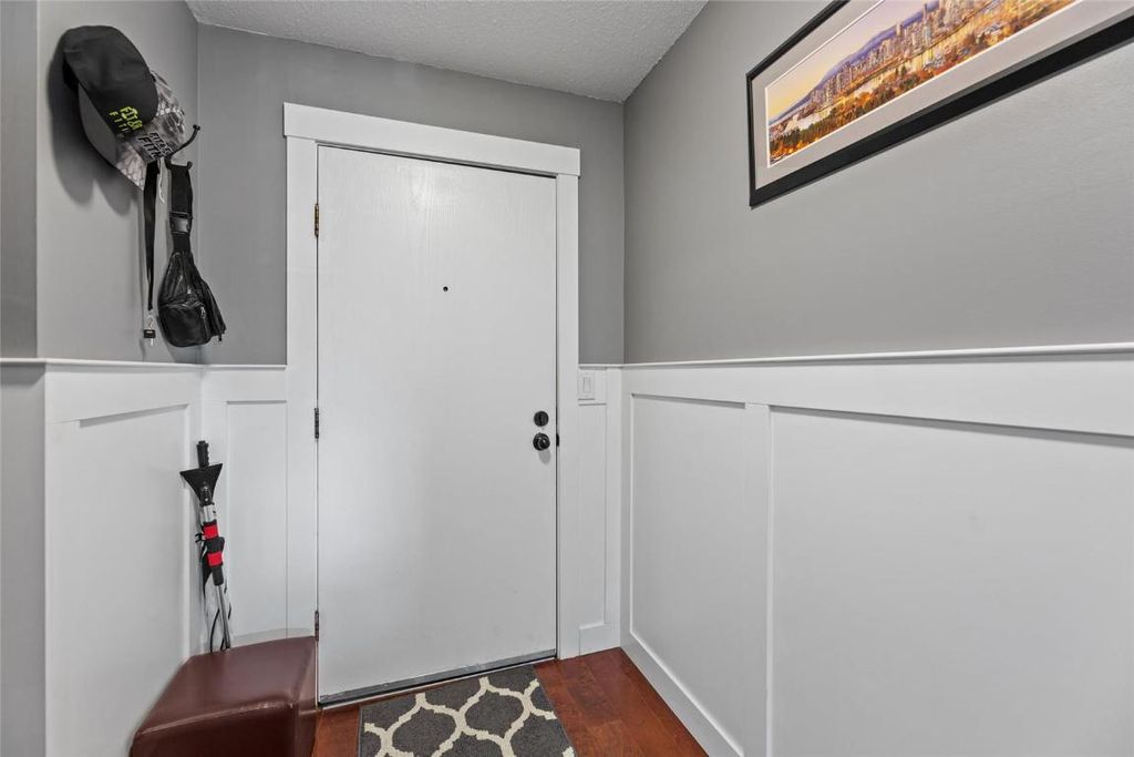 listing image 16516787145765908864