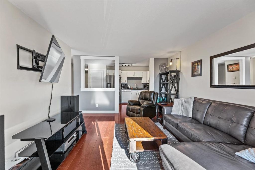 listing image 16511035401031967930