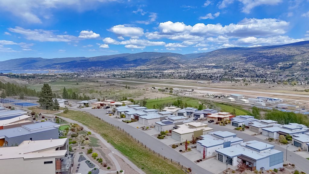 listing image 16514029608893499437