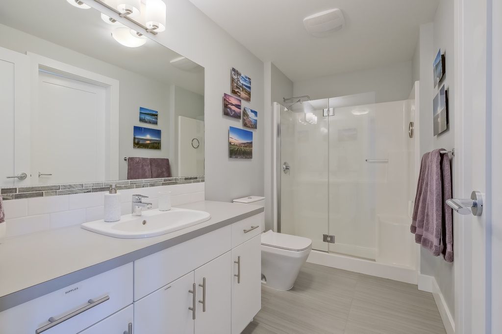listing image 16516175636241099150