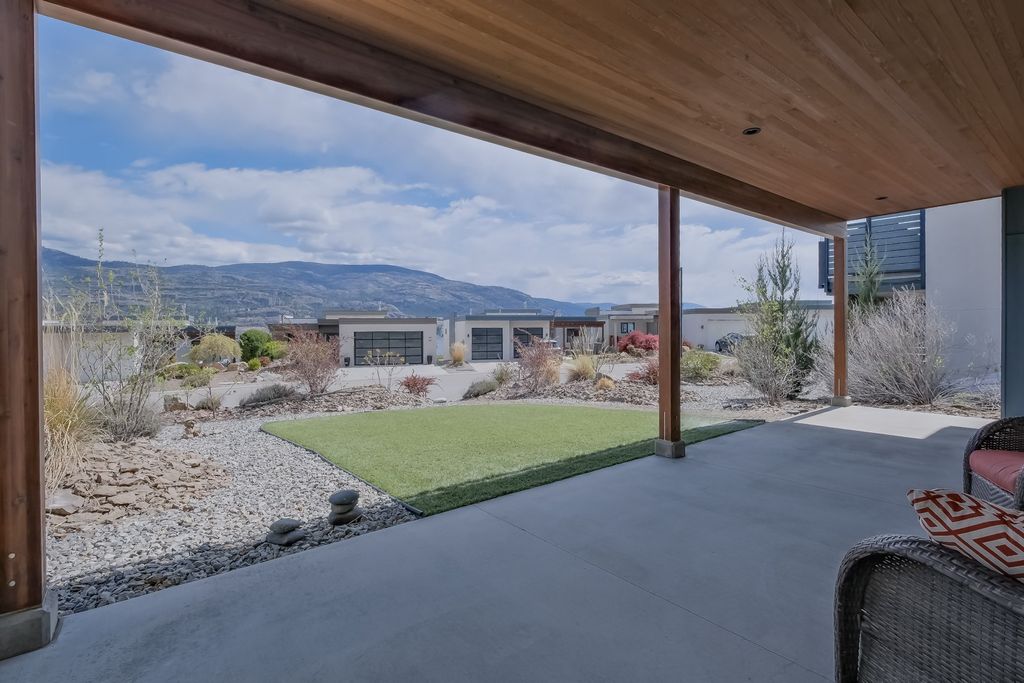 listing image 16513940681628071662