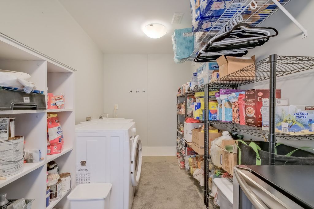 listing image 16510232811887157749