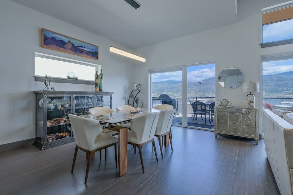 listing image 16518504877003519362