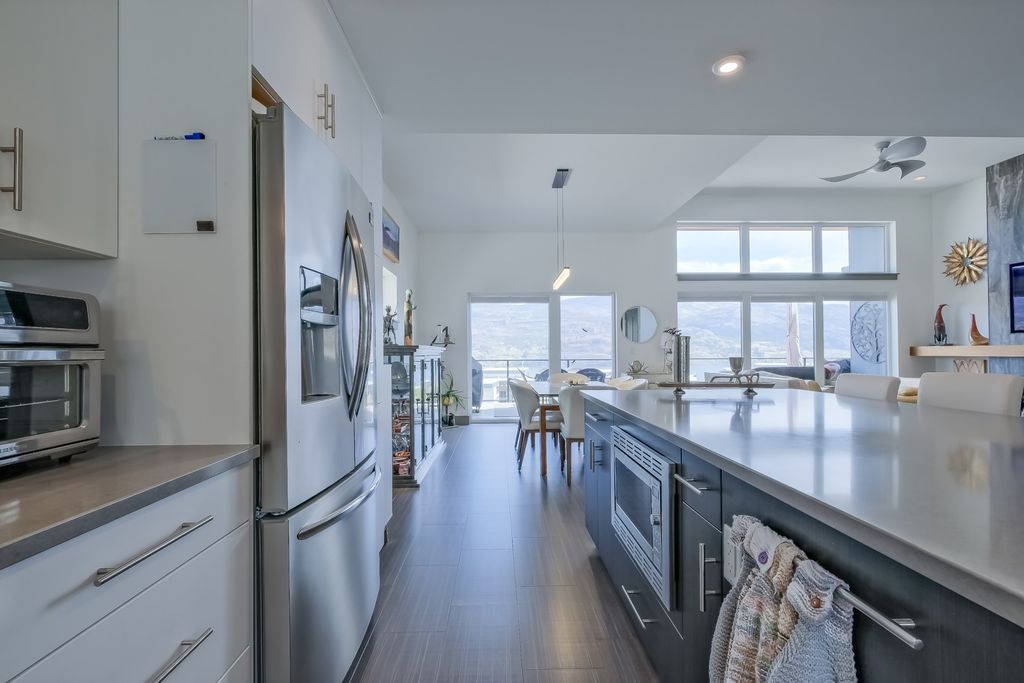 listing image 16516550571566253556