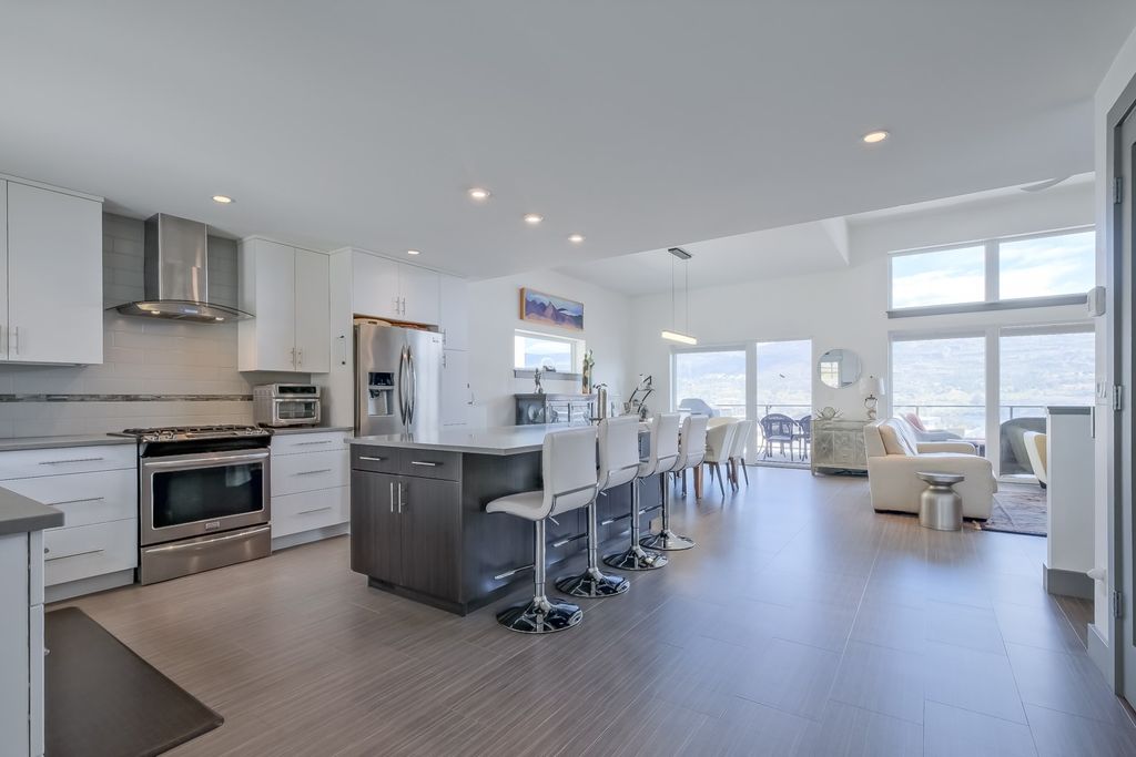 listing image 16519368526515669839