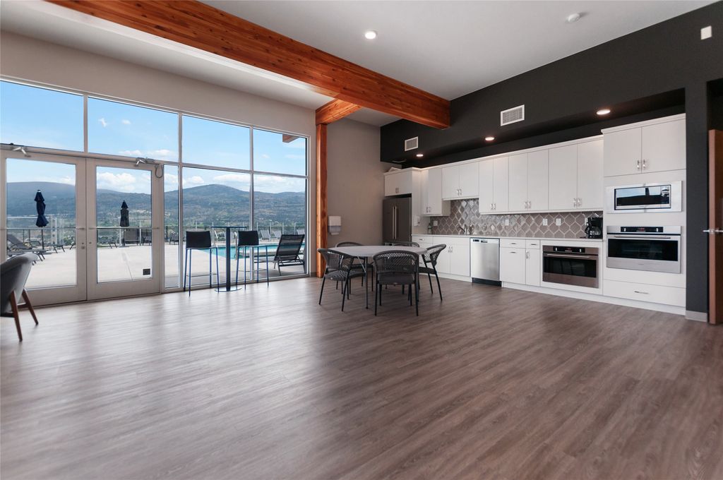 listing image 16519189061884674191