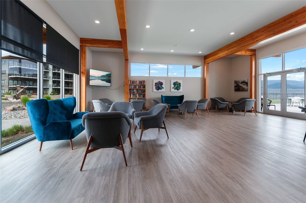 listing image 16513680418293987290