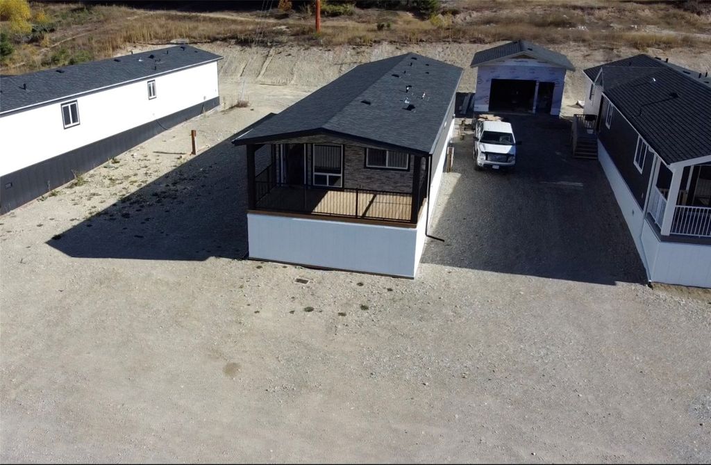 listing image 16518538128455384610