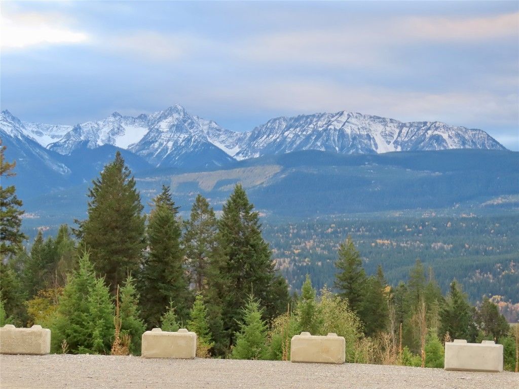 listing image 16519081189713168449