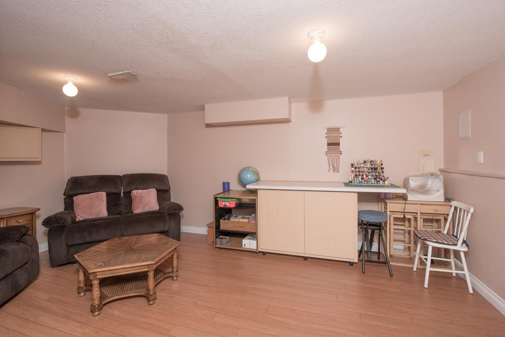 listing image 16511765711722780756