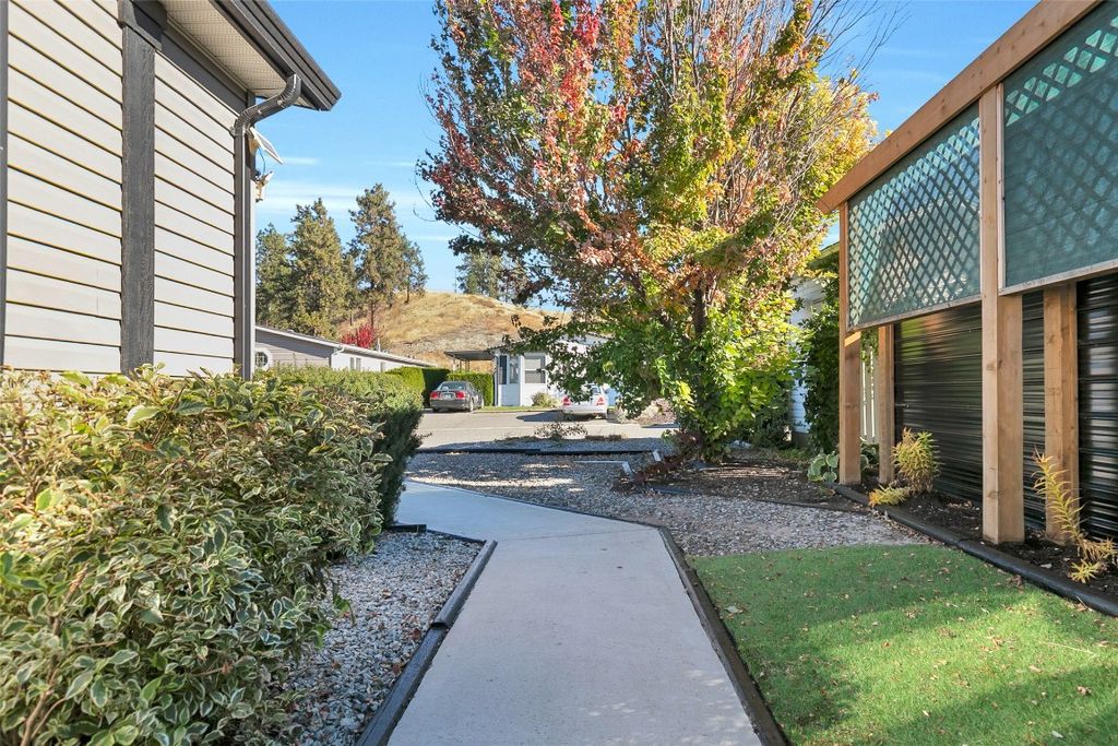 listing image 16515518217480145094