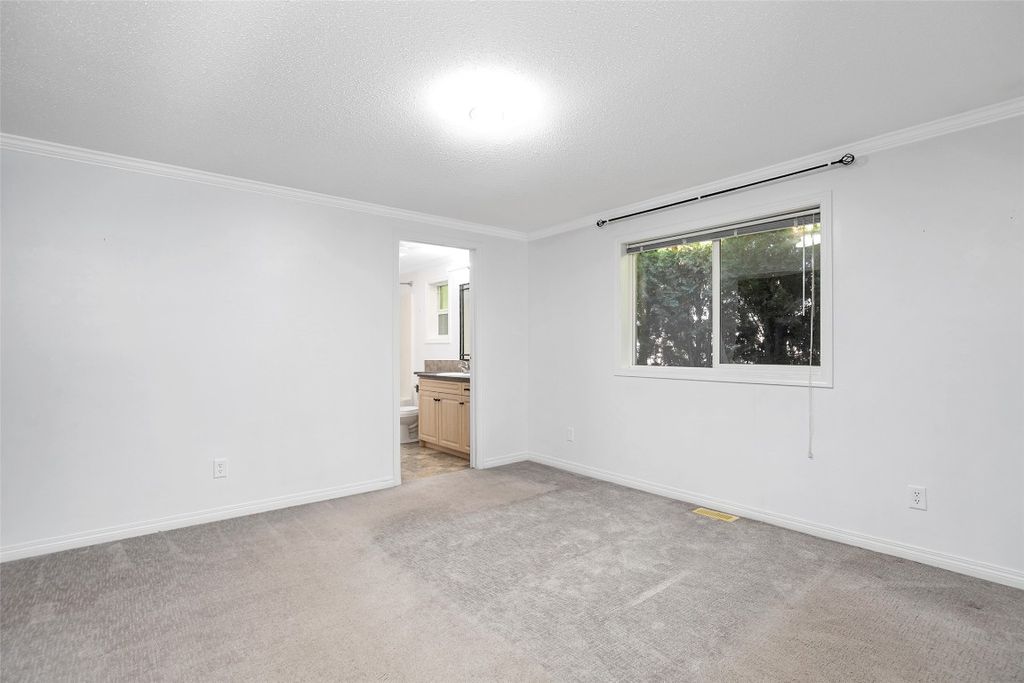 listing image 16513395540954411850