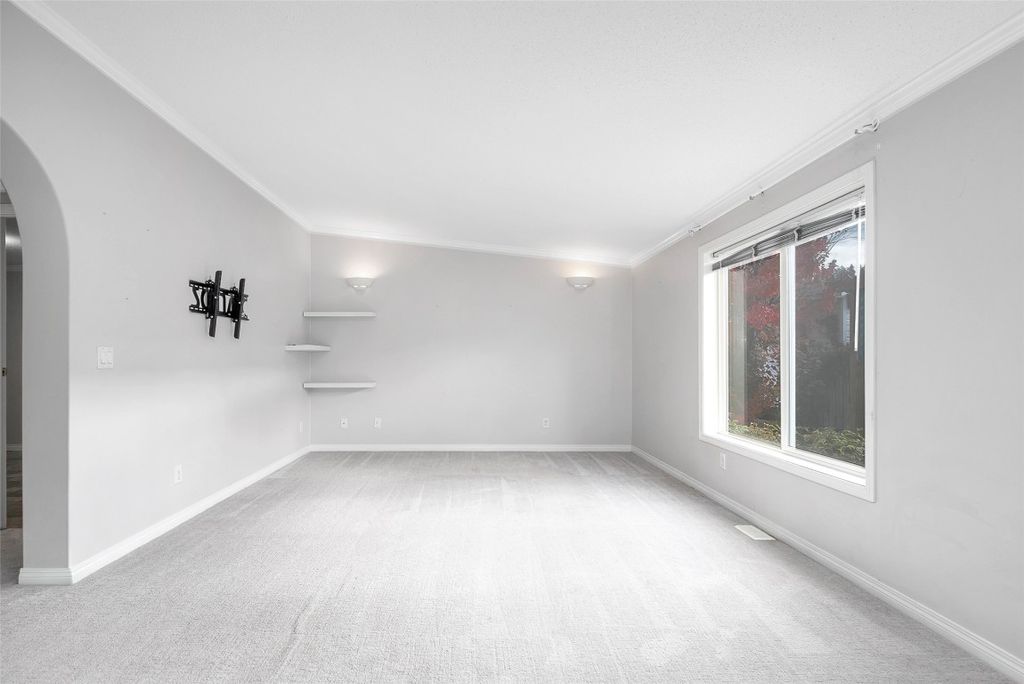 listing image 16513307184648295526