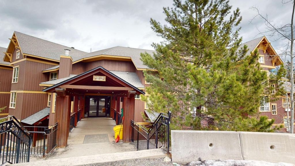 listing image 16510465586759145158