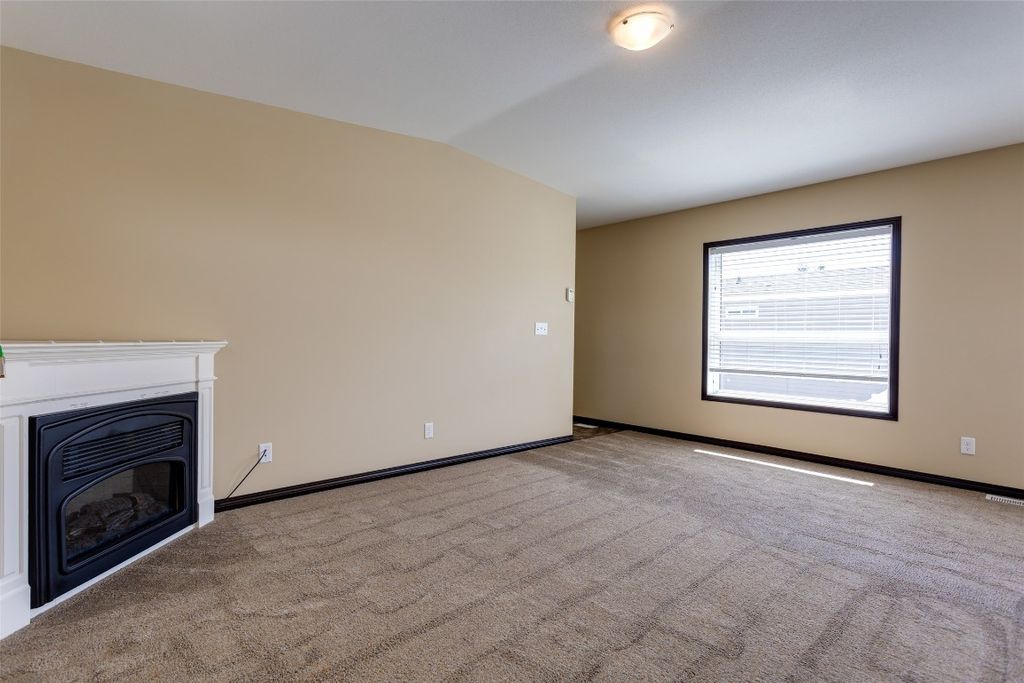 listing image 16517973876454712942