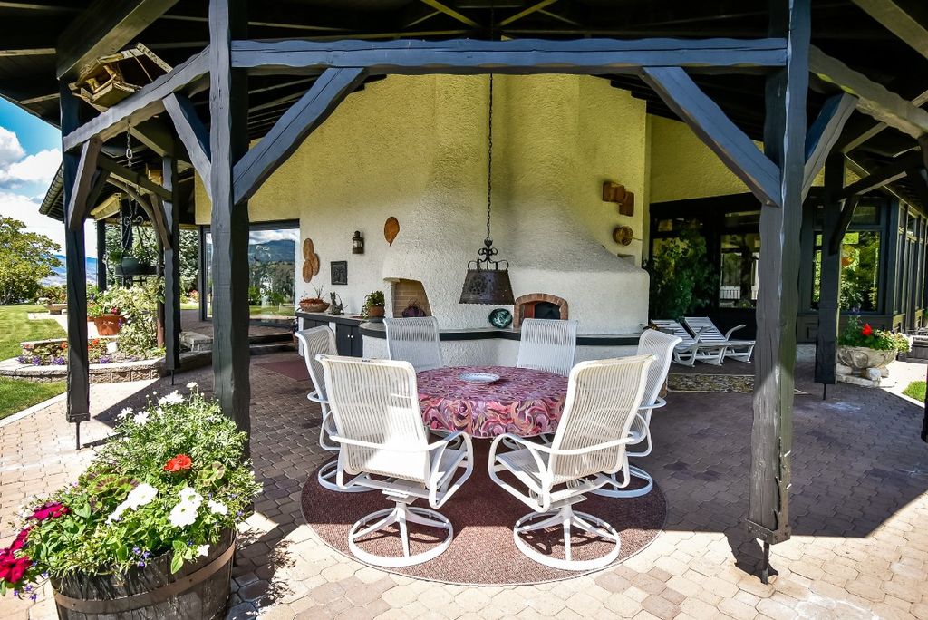 listing image 16514715288797136216