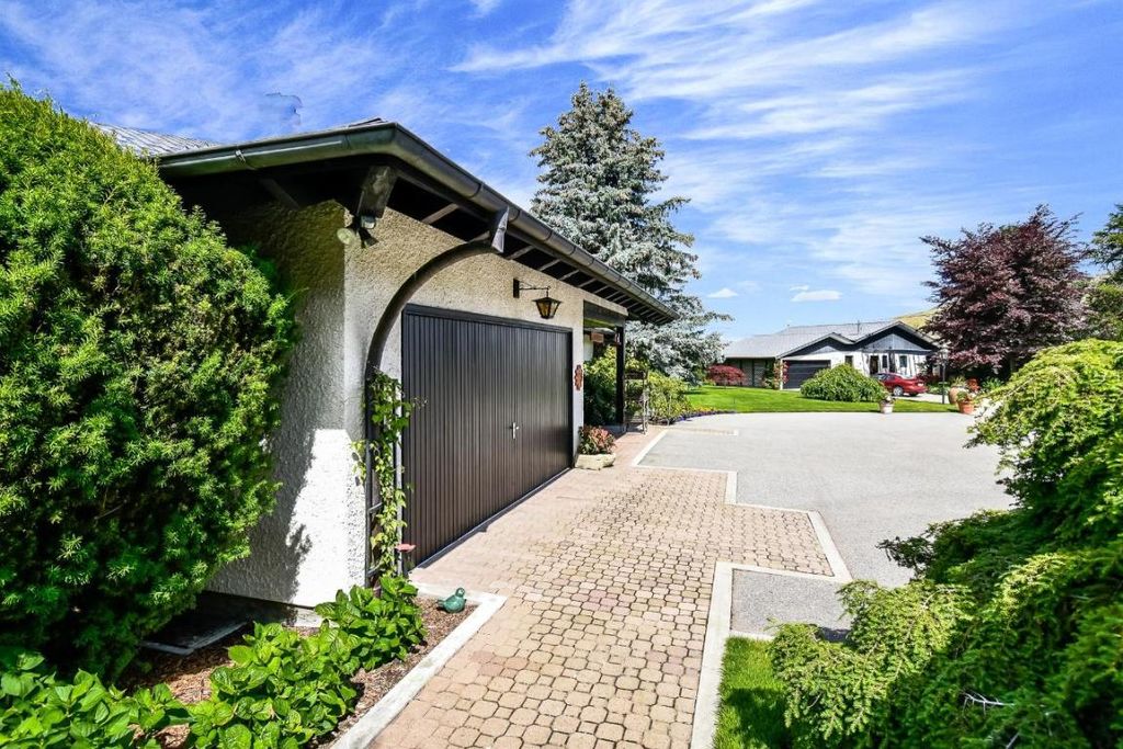 listing image 16519781784762431794