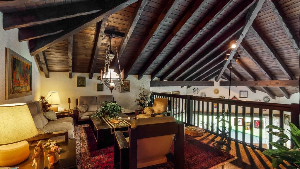 listing image 16516605912000192070
