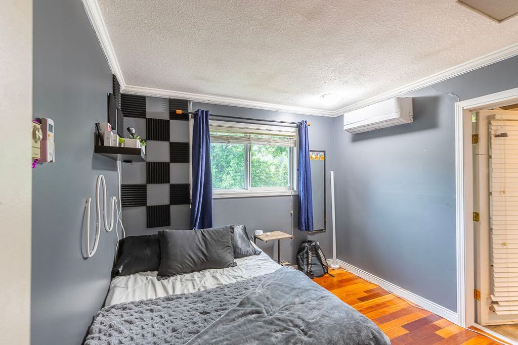 listing image 16511060405785993656