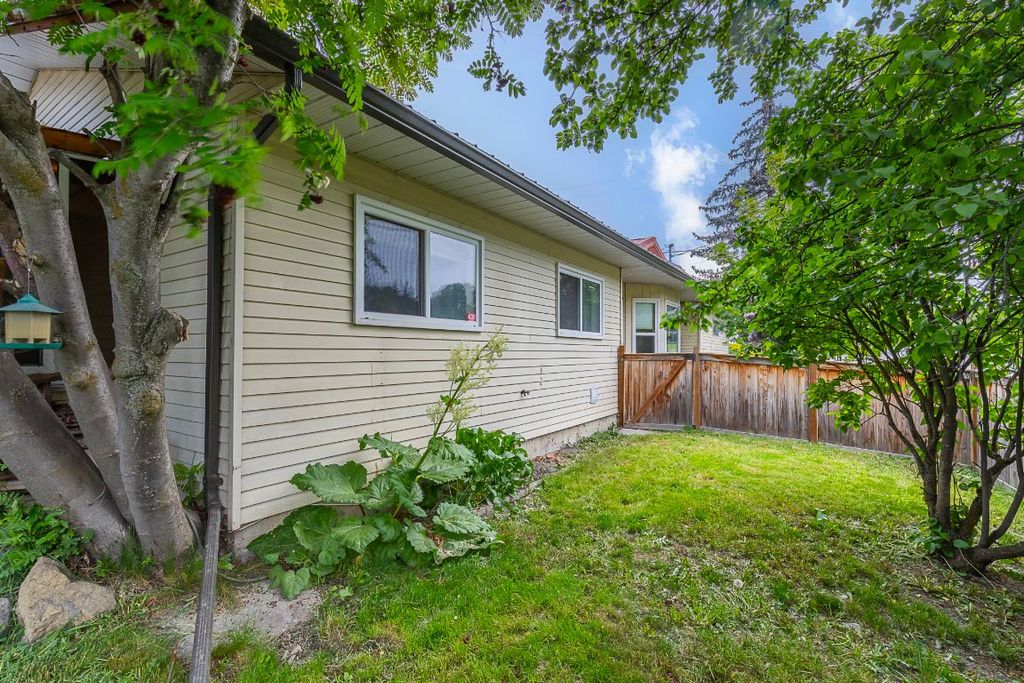 listing image 16517510054453598760
