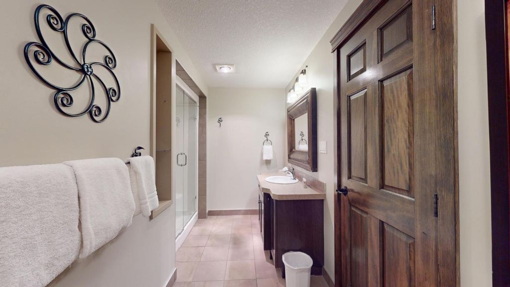 listing image 16511293668178537143