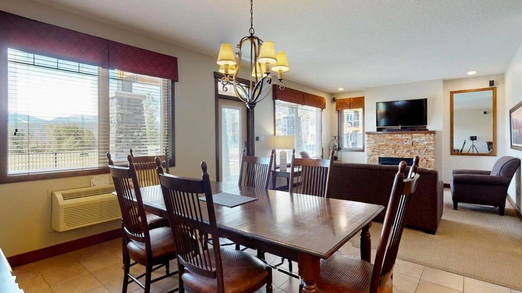 listing image 16515952184742835048