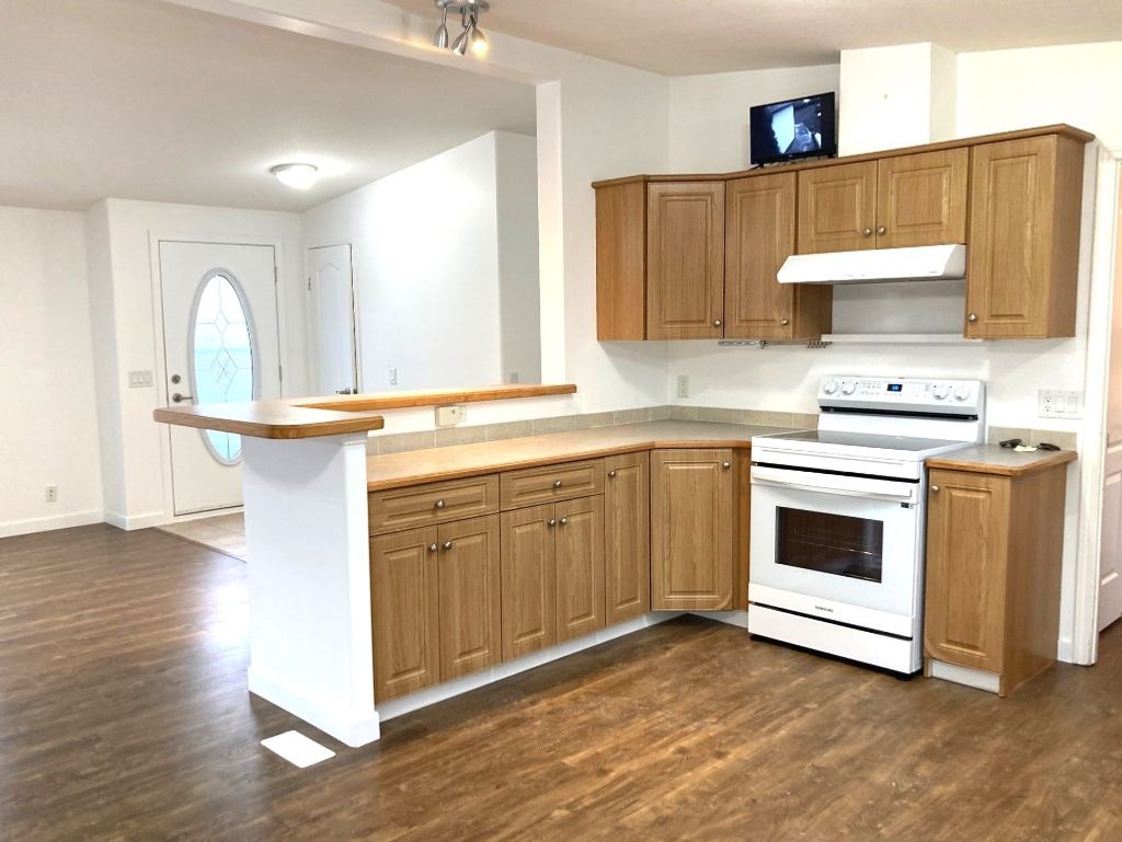 listing image 16518033715929076287